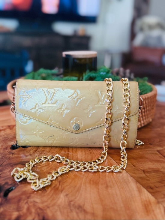 Louis Vuitton Handbags - Louis Vuitton Monogram Vernis Portefeiulle Sarah Long Bifold converted 2014